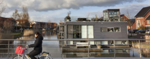 Geen woonboten maar drijvende villa's