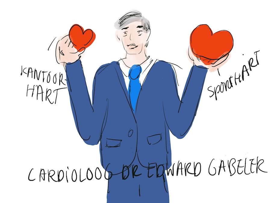 Tekening van een man die een klein hart en een groot hart laat zien