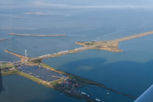 afsluitdijk_leeuwen_uncr