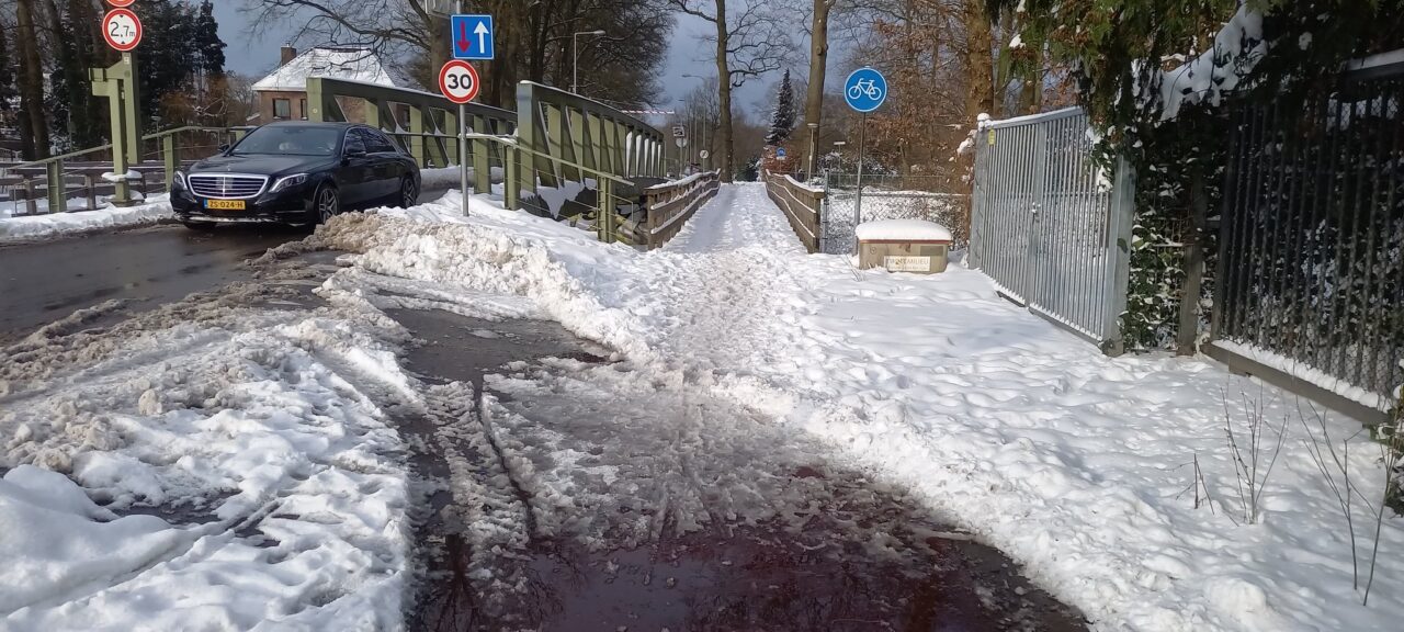 Veegwagen in Enschede ging niet verder dan dit punt