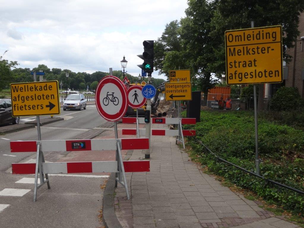 BORDEN-OVERVLOED-voor-Fietsomleiding-Welle-juli-2017