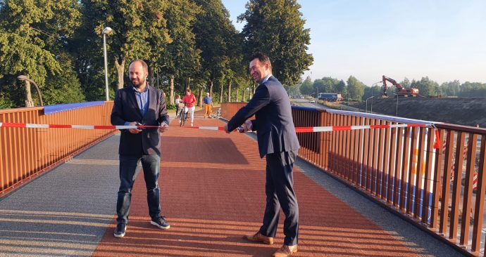 1e fietsbrug Vught