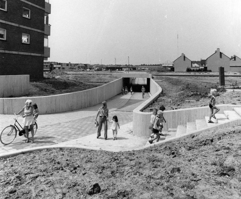 Lijsterbestunnel in 1975